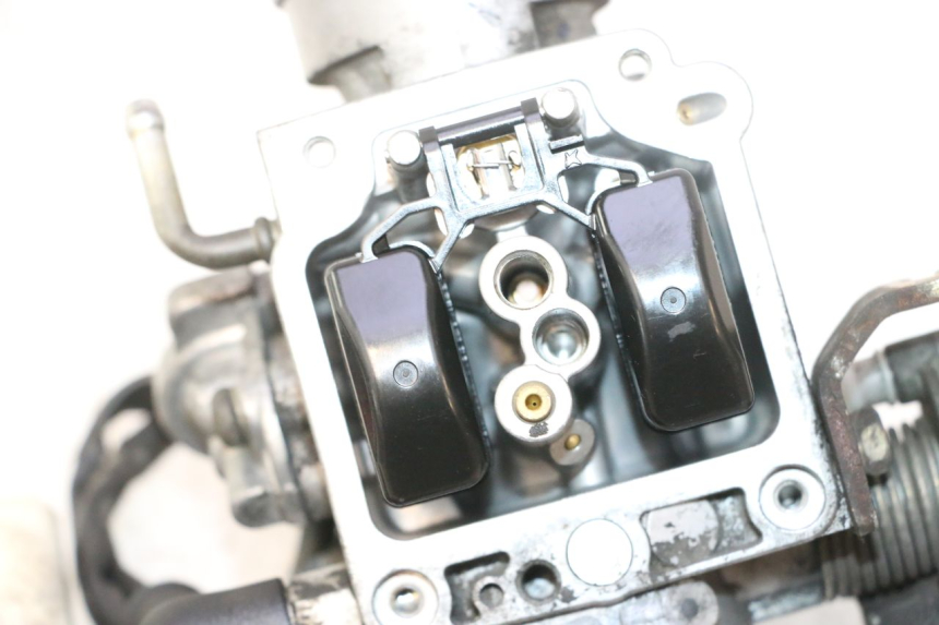 photo de CARBURATEUR PIAGGIO LIBERTY 125 (1998 - 2008) - Zoom état d’usage