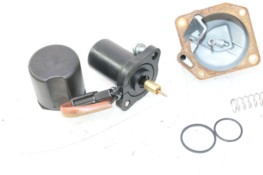 photo de CARBURATEUR LONGJIA LJ50QT 8M 2T 50 (2010 - 2017) - Marquages et références