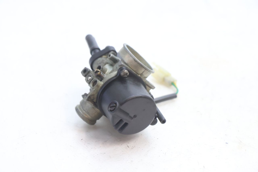 photo de CARBURATEUR PEUGEOT LUDIX ONE 50 (2004 - 2013) - Points de fixation