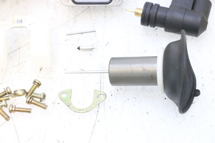 photo de CARBURATEUR KEEWAY MATRIX RX9 125 (2006 - 2007) - Zoom qualité