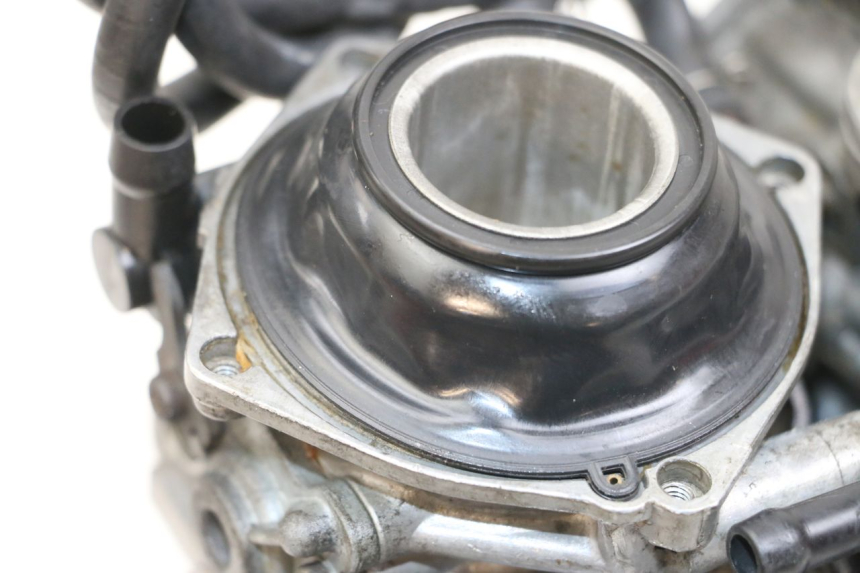 photo de CARBURATEUR HONDA NTV DEAUVILLE 650 (1998 - 2001) - Détails caractéristiques