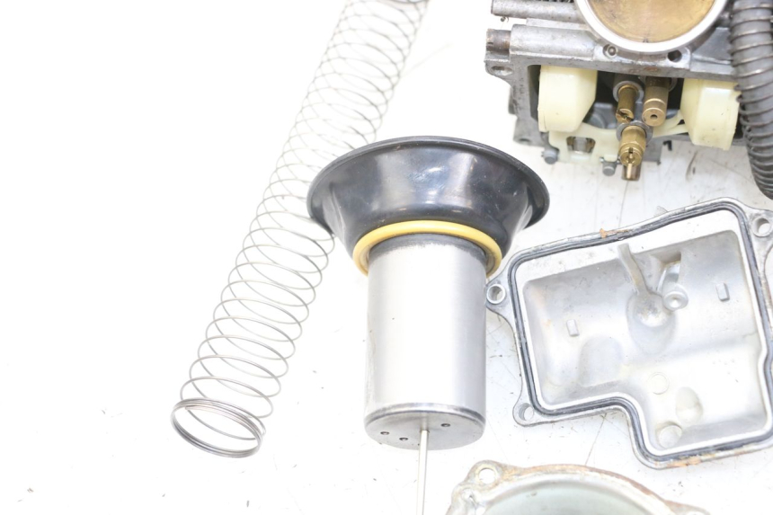 photo de CARBURATEUR HONDA NTV DEAUVILLE 650 (1998 - 2001) - Focus structure