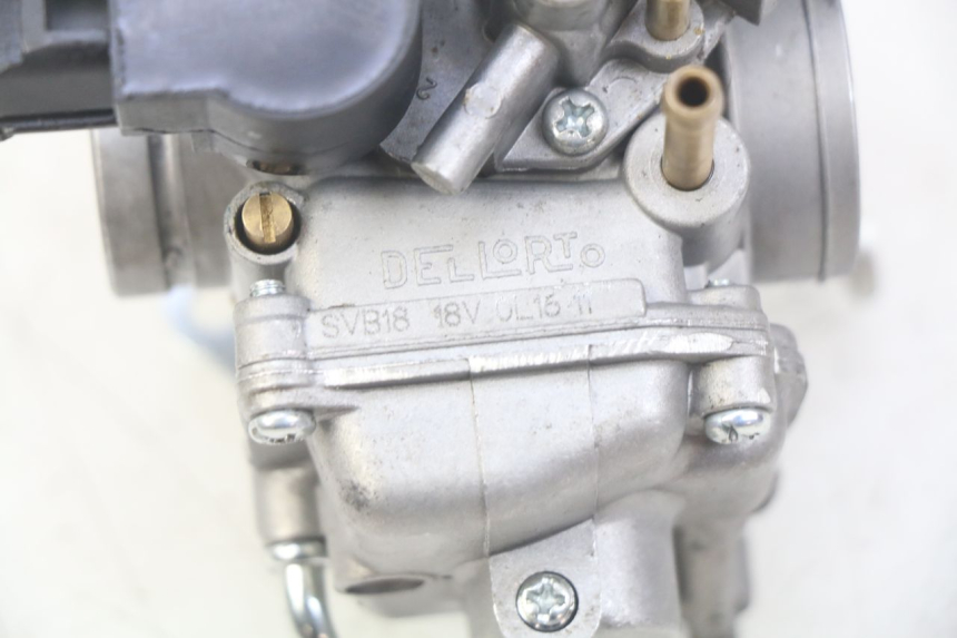 photo de CARBURATEUR TNT MOTOR ROMA 10' 4T 50 (2019 - 2022) - Gros plan technique