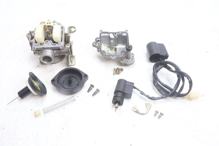 photo de CARBURATEUR TNT MOTOR ROMA 10' 4T 50 (2007 - 2018) - Points de fixation