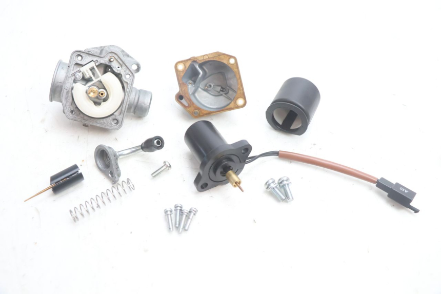 photo de CARBURATEUR TNT MOTOR ROMA 12' 2T 50 (2007 - 2018) - Vue d’ensemble