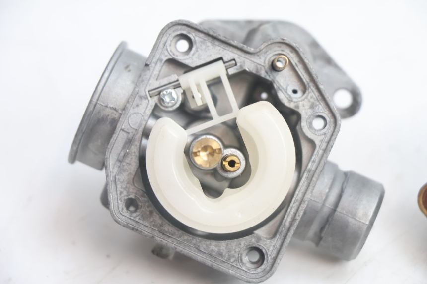 photo de CARBURATEUR TNT MOTOR ROMA 12' 2T 50 (2007 - 2018) - État de surface