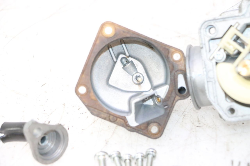 photo de CARBURATEUR TNT MOTOR ROMA 12' 2T 50 (2007 - 2018) - Zoom composants