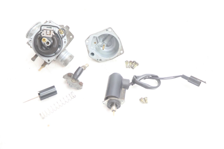 photo de CARBURATEUR KEEWAY RY6 2T 50 (2011 - 2019) - Points de fixation