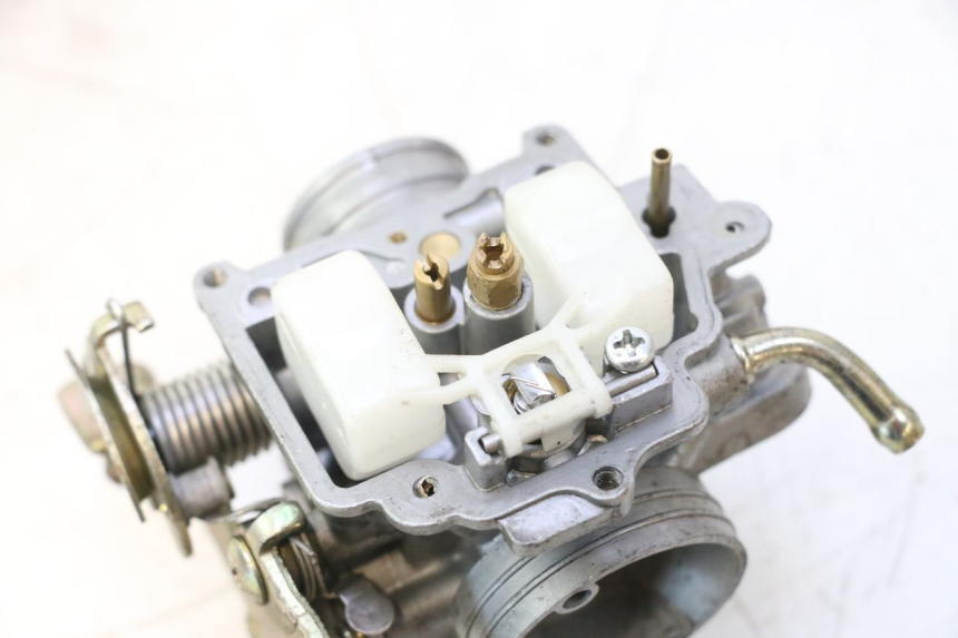 photo de CARBURATEUR DAELIM S2 125 (2006 - 2007) - Zoom composants
