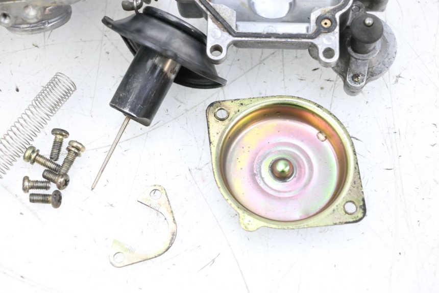 photo de CARBURATEUR JM MOTORS SANTANA 50 (2014 - 2023) - Inspection visuelle