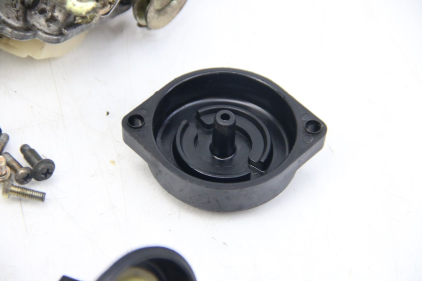 photo de CARBURATEUR APRILIA SCARABEO 4T 50 (2009 - 2017) - Zoom composants