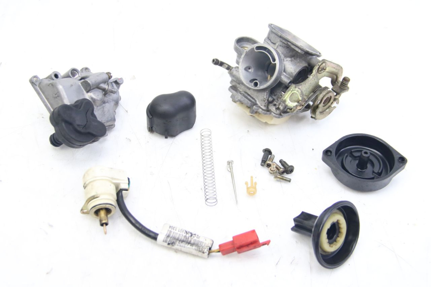 photo de CARBURATEUR APRILIA SCARABEO 4T 50 (2009 - 2017) - Gros plan technique