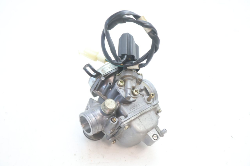 photo de CARBURATEUR FYM SCOOTERONE 125 (2006 - 2008) - Gros plan technique