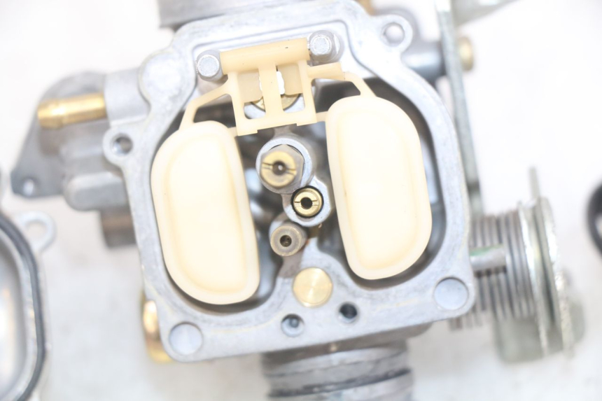 photo de CARBURATEUR HONDA SCV LEAD 100 (2003 - 2007) - Inspection visuelle