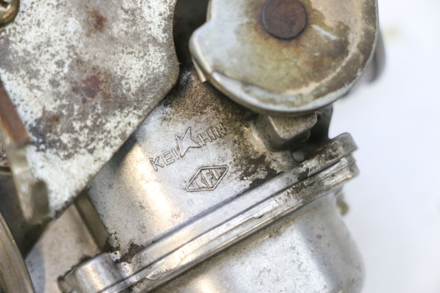photo de CARBURATEUR HONDA SCV LEAD 100 (2003 - 2007) - Autre angle de vue