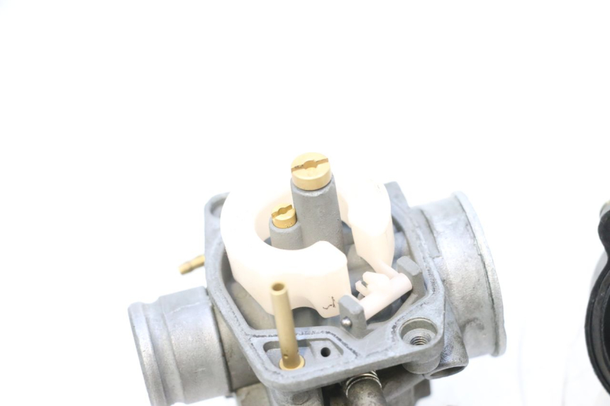 photo de CARBURATEUR APRILIA SR MOTARD 50 (2012 - 2018) - Points de fixation
