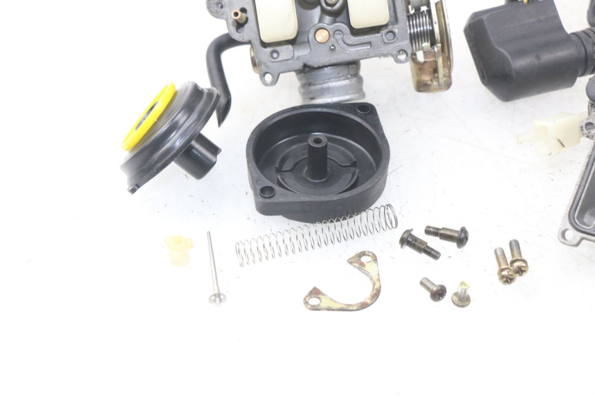 photo de CARBURATEUR FYM STRADA 50 (2007 - 2014) - Vue rapprochée