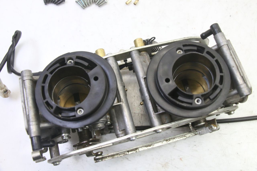 photo de CARBURATEUR KTM SUPERENDURO R 950 (2005 - 2009) - Vue rapprochée