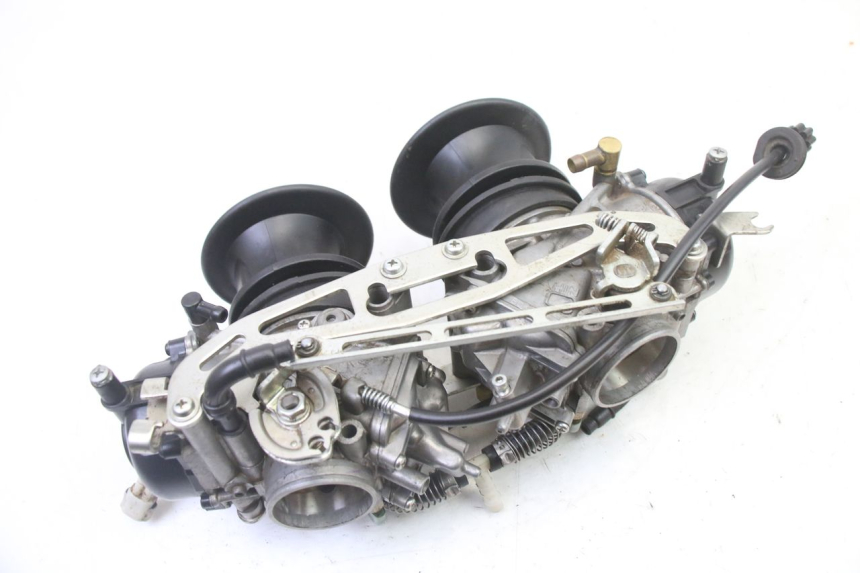 photo de CARBURATEUR KTM SUPERENDURO R 950 (2005 - 2009) - Gros plan technique