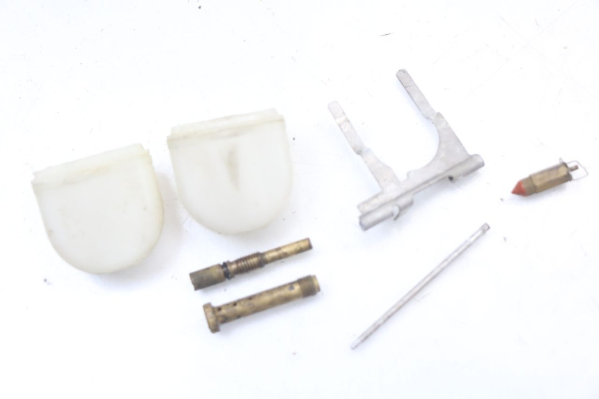 photo de CARBURATEUR SUZUKI TS X 80 (1984 - 1988) - Autre angle de vue