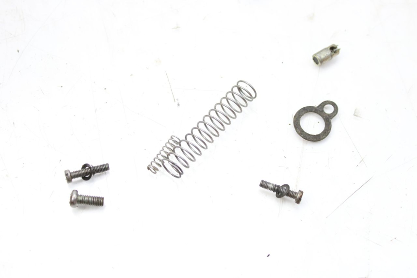 photo de CARBURATEUR KEEWAY TX 50 (2008 - 2015) - Points de fixation