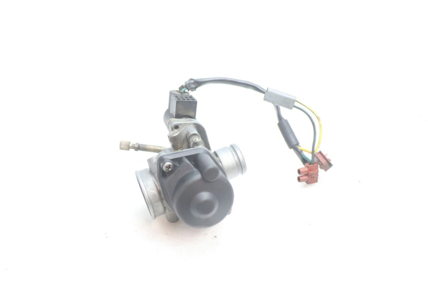 photo de CARBURATEUR PIAGGIO TYPHOON 50 (2000 - 2009) - Points de fixation