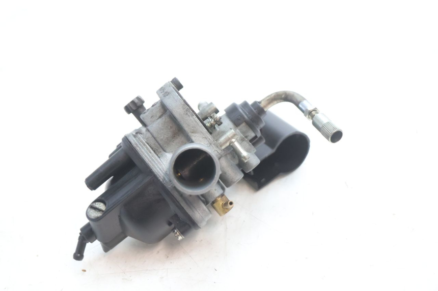 photo de CARBURATEUR PIAGGIO TYPHOON 50 (2000 - 2009) - Gros plan technique