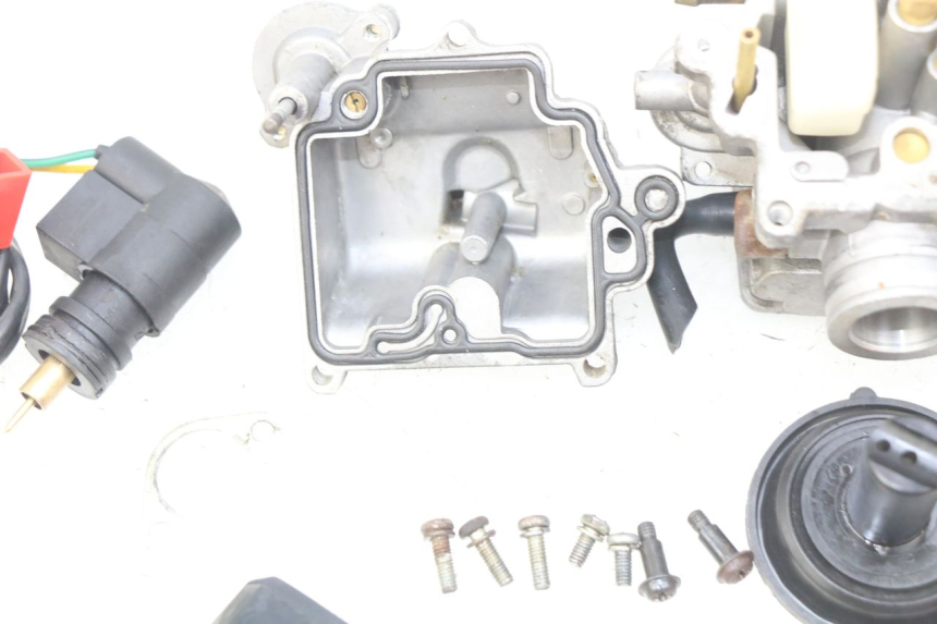 photo de CARBURATEUR EUROCKA VIRTUALITY GT 4T 50 (2011 - 2017) - Vue rapprochée