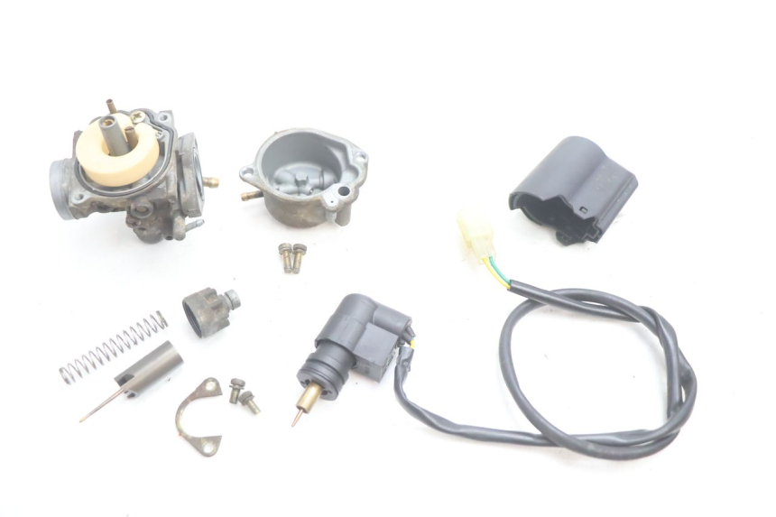 photo de CARBURATEUR PEUGEOT VIVACITY 50 (1998 - 2003) - État de surface