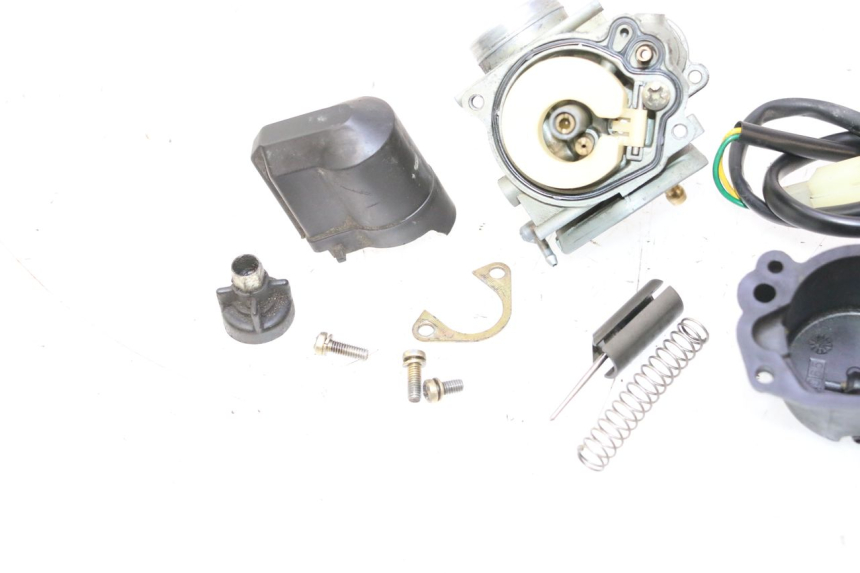 photo de CARBURATEUR PEUGEOT VIVACITY 50 (2004 - 2009) - Zoom composants