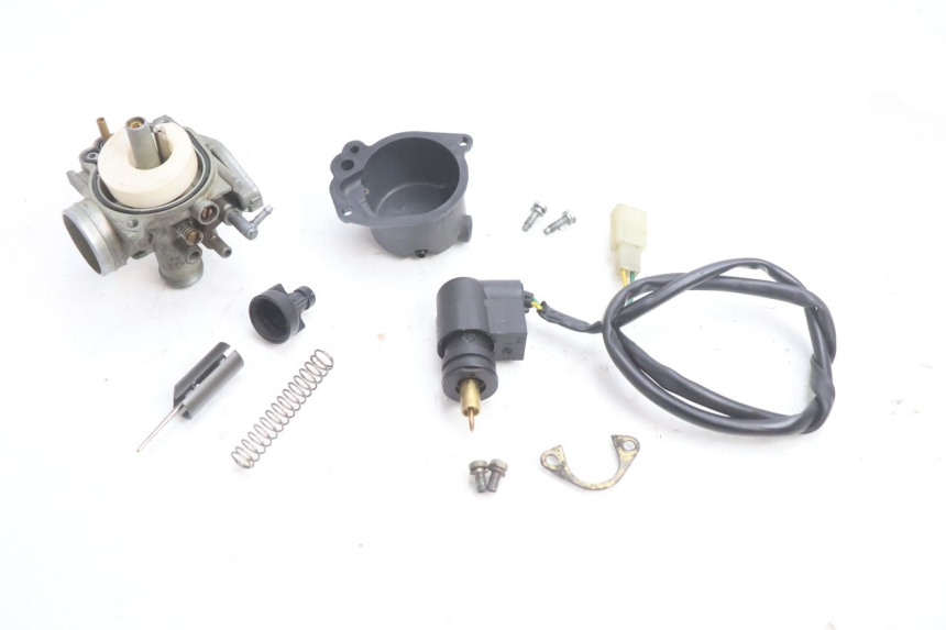 photo de CARBURATEUR PEUGEOT VIVACITY 50 (2004 - 2009) - État de surface