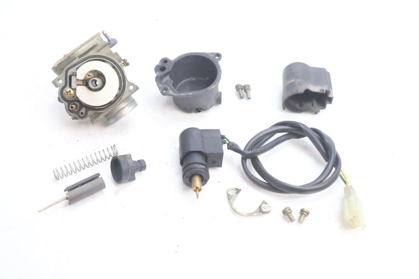 photo de CARBURATEUR PEUGEOT VIVACITY 50 (2004 - 2009) - État de surface
