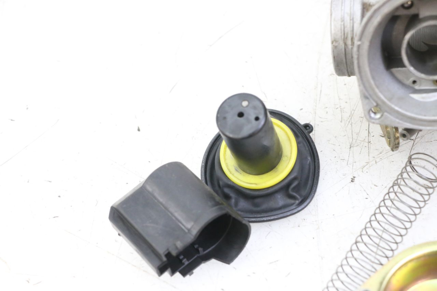 photo de CARBURATEUR VONROAD YIBEN 125 (2006 - 2010) - Marquages et références