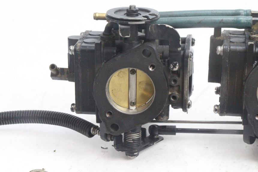 photo de CARBURATEUR YAMAHA WAVE RUNNER GP R 1200 (2000 - 2003) - Inspection visuelle