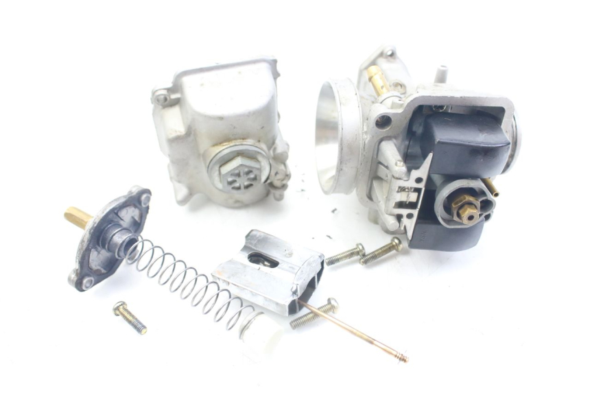 photo de CARBURATEUR MBK X-LIMIT XLIMIT 50 (2003 - 2006) - Points de fixation