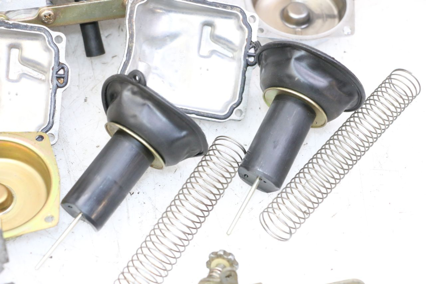 photo de CARBURATEUR YAMAHA XJN DIVERSION 600 (2000 - 2003) - Focus structure