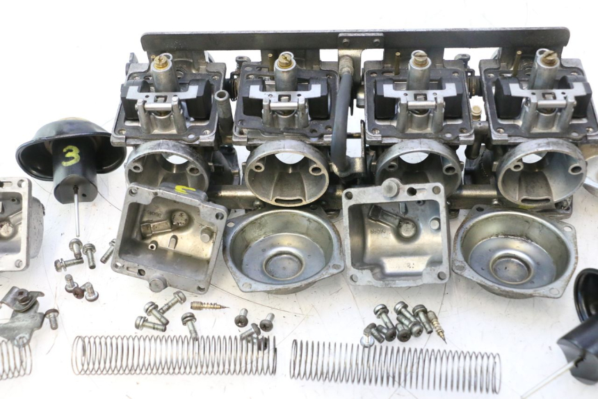 photo de CARBURATEUR YAMAHA XJR 1300 (1998 - 2002) - Autre angle de vue