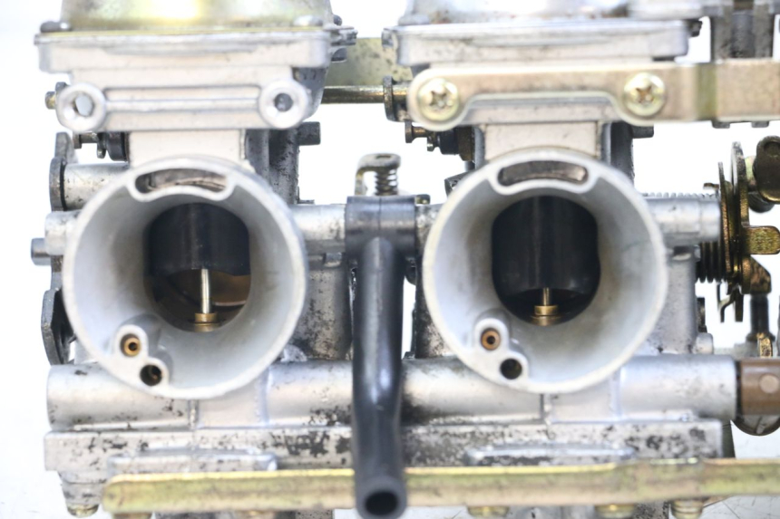 photo de CARBURATEUR YAMAHA XJS DIVERSION 600 (1997 - 1999) - Détails caractéristiques