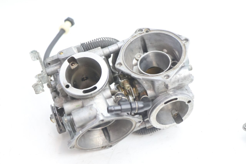 photo de CARBURATEUR HONDA XRV AFRICA TWIN 750 (1990 - 1992) - Vue rapprochée