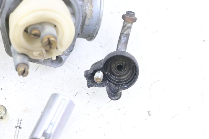 photo de CARBURATEUR YAMAHA BW'S NG NEXT GENERATION 50 (1996 - 2003) - Vue rapprochée