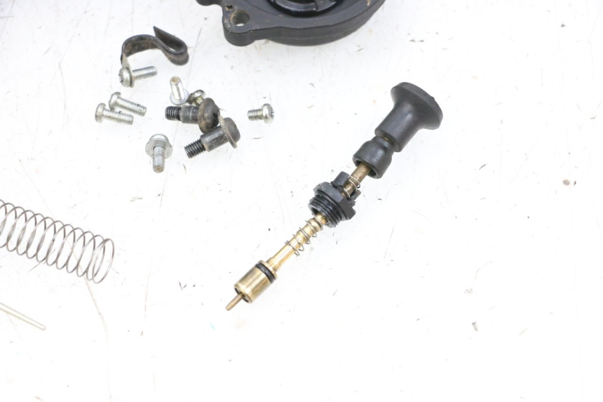 photo de CARBURATEUR YAMAHA YFM R RAPTOR 250 (2008 - 2014) - Zoom état d’usage