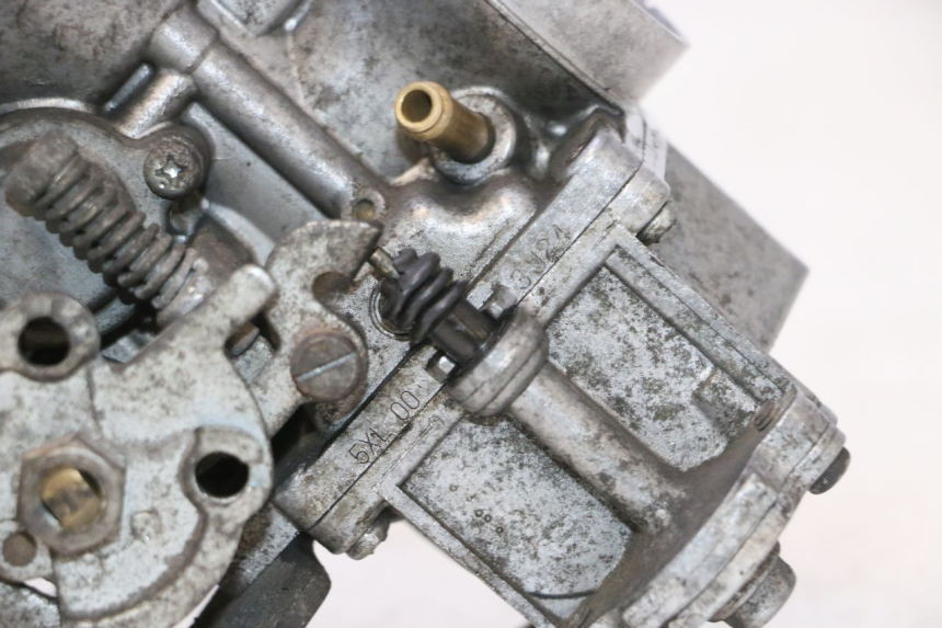 photo de CARBURATEUR YAMAHA YP MAJESTY 125 (2002 - 2006) - État de surface