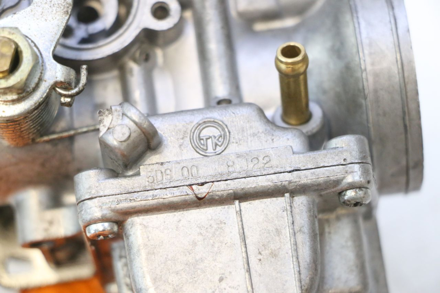 photo de CARBURATEUR YAMAHA YP MAJESTY 125 (1998 - 2001) - Zoom état d’usage