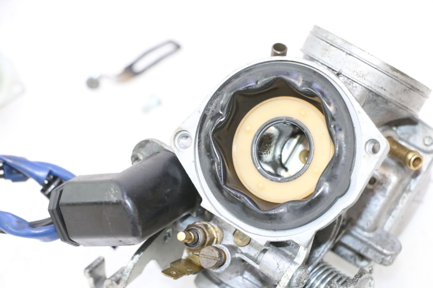 photo de CARBURATEUR YAMAHA YP MAJESTY 125 (1998 - 2001) - Marquages et références