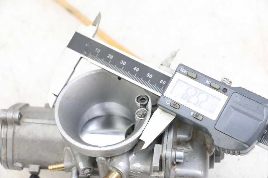 photo de CARBURATEUR YAMAHA YZ 125 (2017 - 2021) - Autre angle de vue