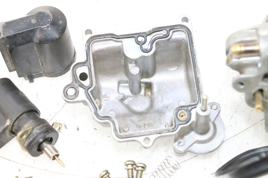 photo de CARBURATEUR UNIVERSAL BIKE ZN50QT-11B 50 (2018 - 2021) - Photo complémentaire