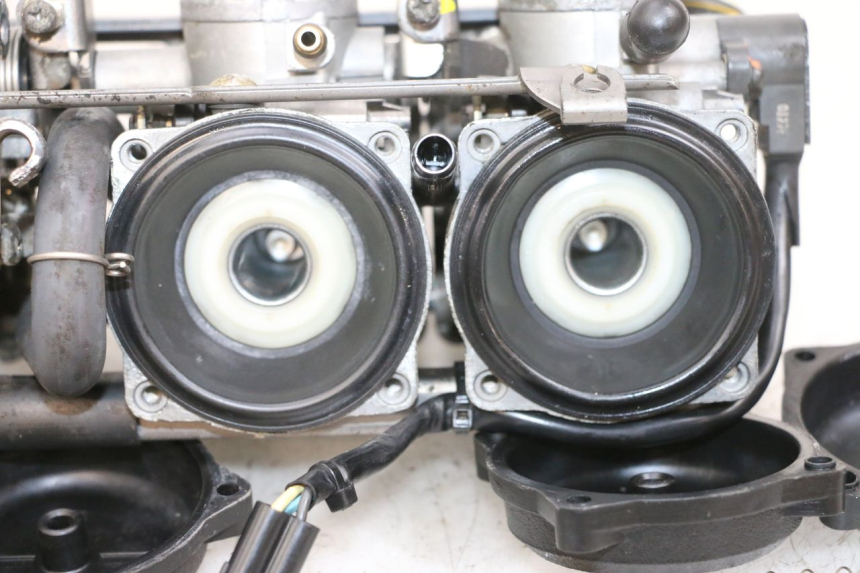 photo de CARBURATEUR KAWASAKI ZR 7 750 (1999 - 2004) - Zoom qualité