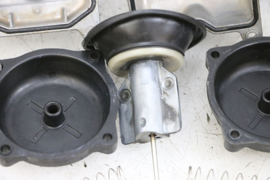 photo de CARBURATEUR KAWASAKI ZR 7 750 (1999 - 2004) - Pièce contrôlée