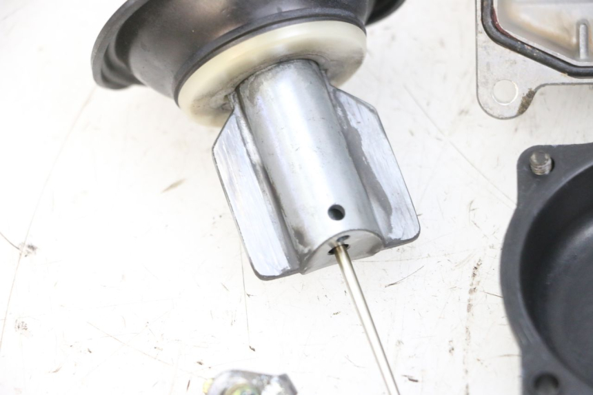 photo de CARBURATEUR KAWASAKI ZR 7 750 (1999 - 2004) - Marquages et références