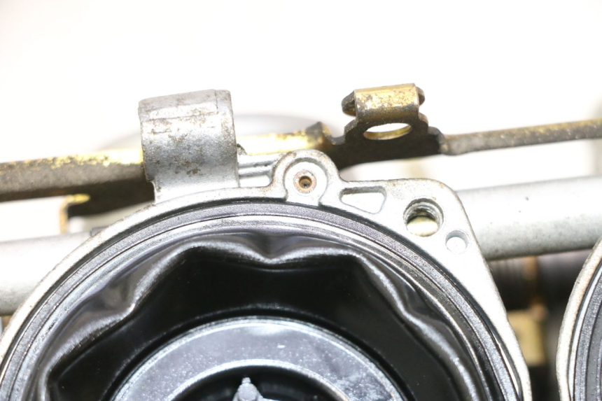 photo de CARBURATEUR KAWASAKI ZX-6R ZX6R 600 (2000 - 2002) - Zoom qualité